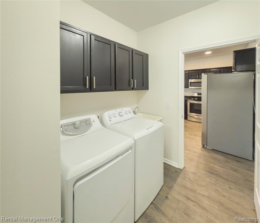 5637 Twin Oaks Drive, Sterling Heights, MI 48314 — Photo 6