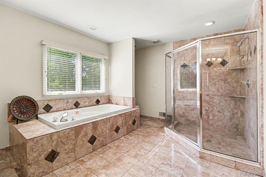 6929 Dakota Drive, Troy, MI 48098 — Photo 25
