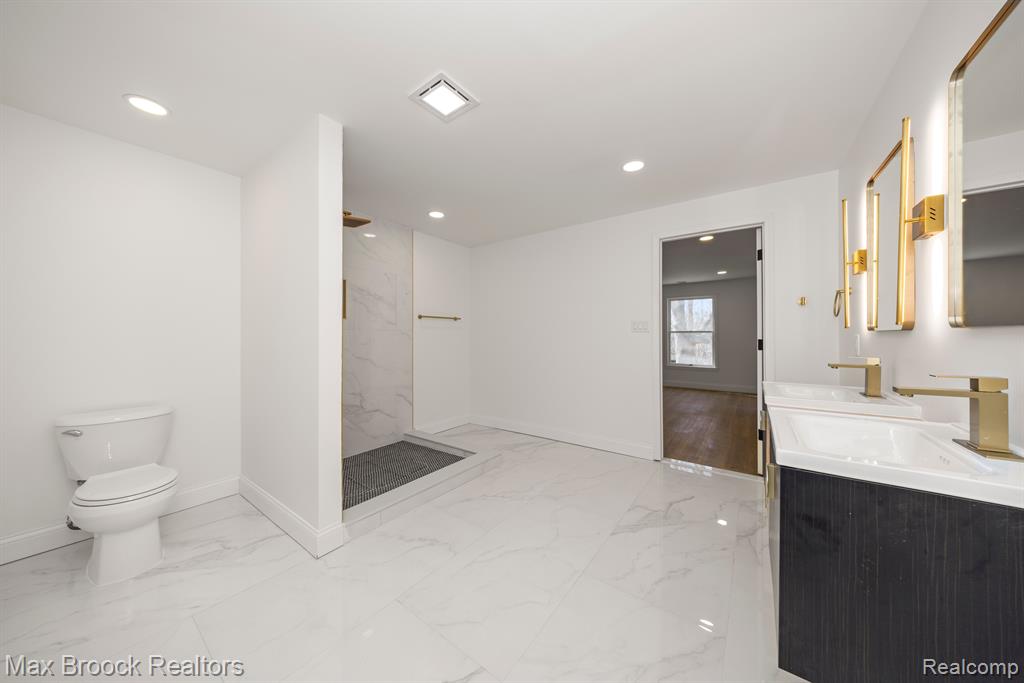 3592 GREAT FALLS Circle, Ann Arbor, MI 48108 — Photo 66