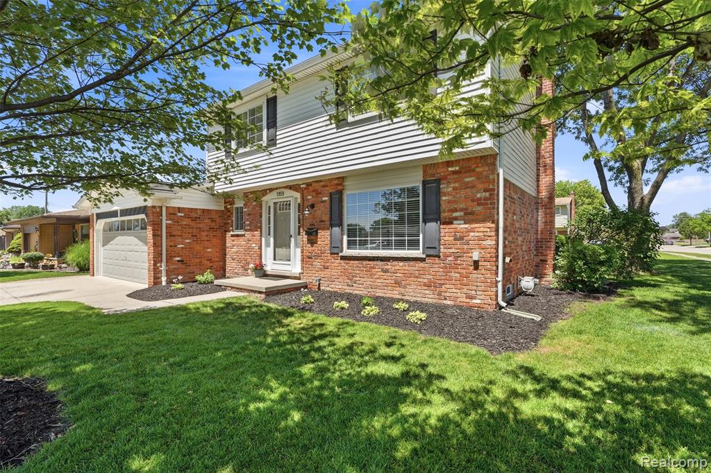 5159 Lewis Drive, Sterling Heights, MI 48310 — Photo 2