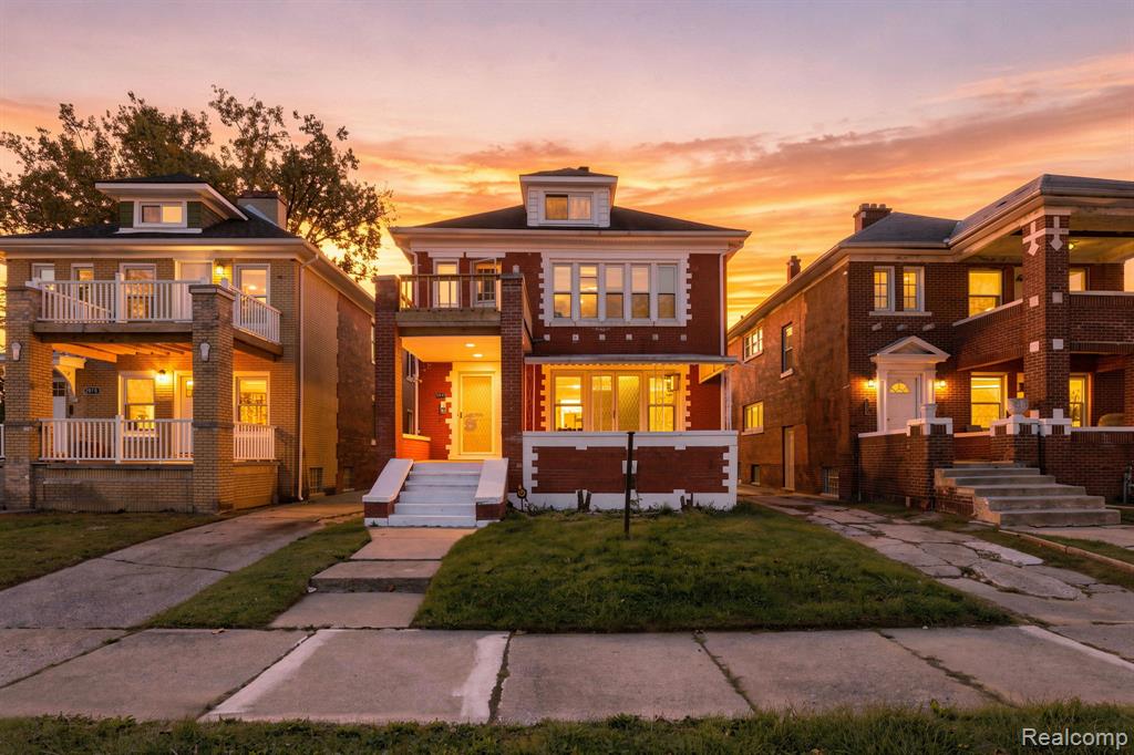 2015 Gladstone Street, Detroit, MI 48206