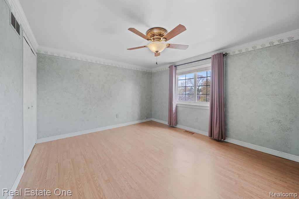 6055 PORTERIDGE Lane, Canton, MI 48187 — Photo 13