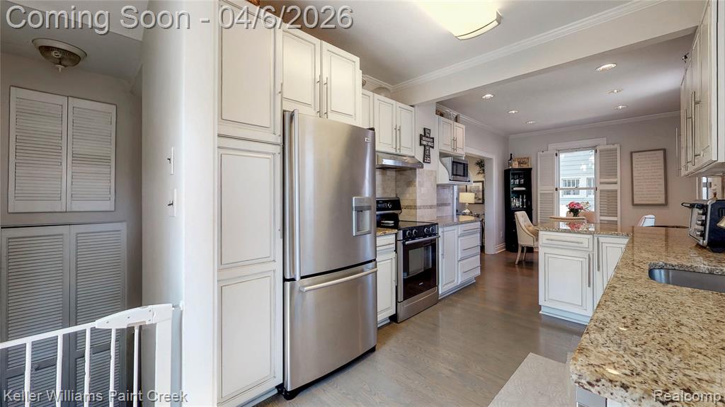 612 GEORGE Street, Birmingham, MI 48009 — Photo 18