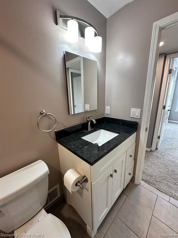 39717 VILLAGE WOOD Lane, Novi, MI — Photo 12