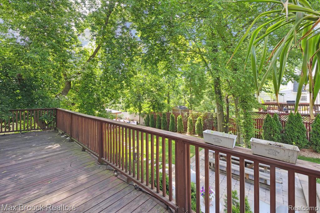 5745 Eastman Boulevard, West Bloomfield, MI 48323 — Photo 61