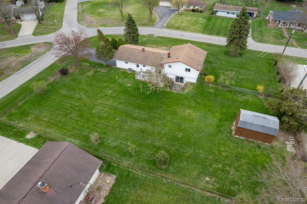 60820 LILLIAN Street, South Lyon, MI 48178 — Photo 26