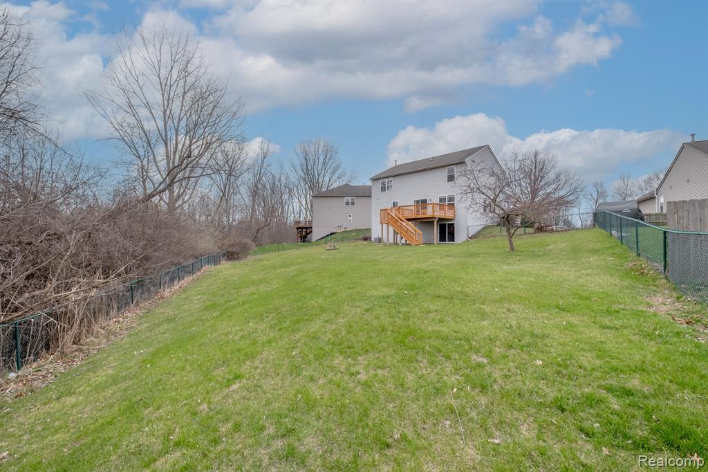 618 RUSTIC Trail, Linden, MI 48451 — Photo 26