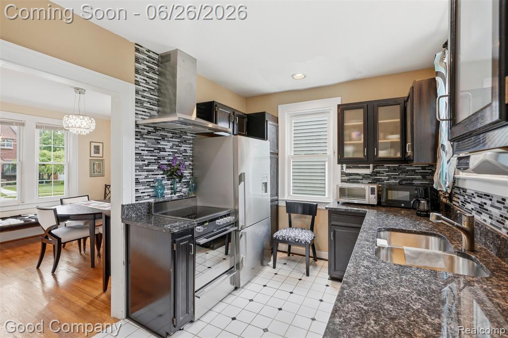 948 Cambridge Road, Berkley, MI 48072 — Photo 12