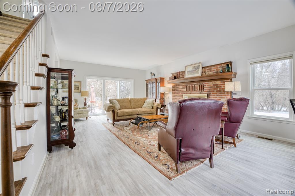 4350 Locust Valley Lane, Oxford, MI 48370 — Photo 9
