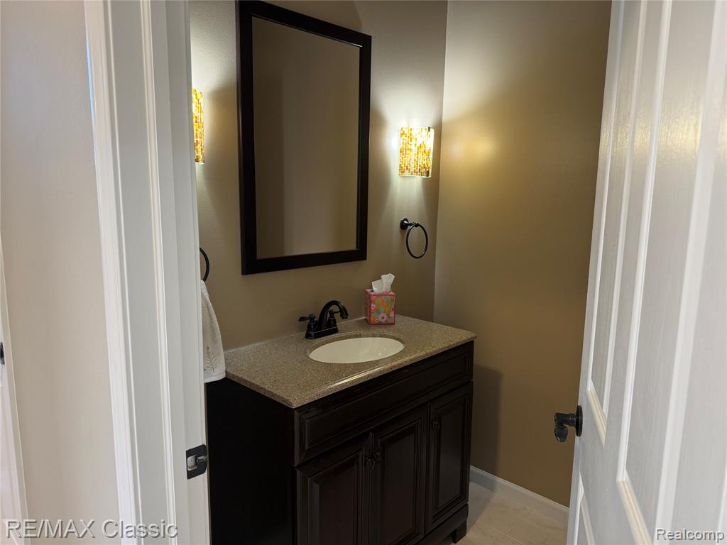47272 Woodlong Drive, Canton, MI 48187 — Photo 12