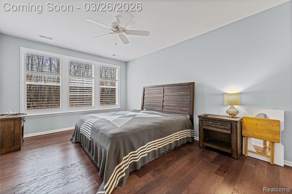 26756 Kirkway Circle, Woodhaven, MI 48183 — Photo 16