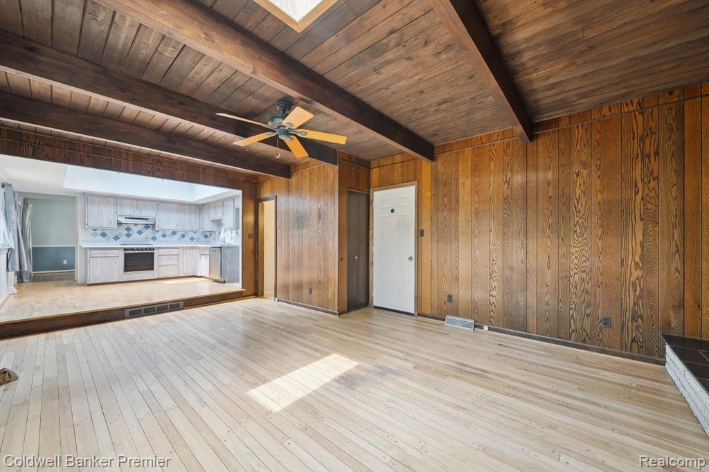 8077 Casa Mia Drive, White Lake, MI — Photo 31