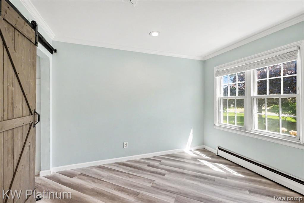 47611 Burton Drive, Shelby Twp, MI 48317 — Photo 9