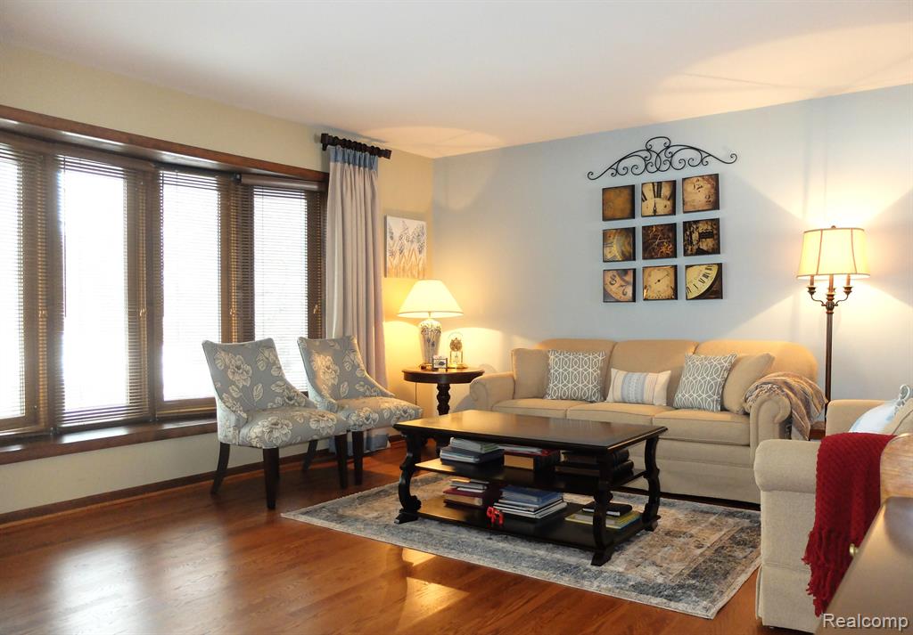 8180 SLEEPY TIME Court, Clarkston, MI 48348 — Photo 4