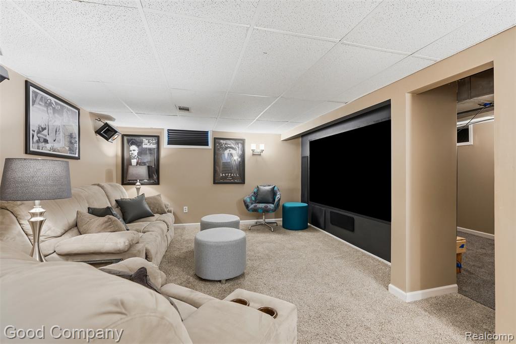 23470 Oneida Street, Oak Park, MI 48237 — Photo 18