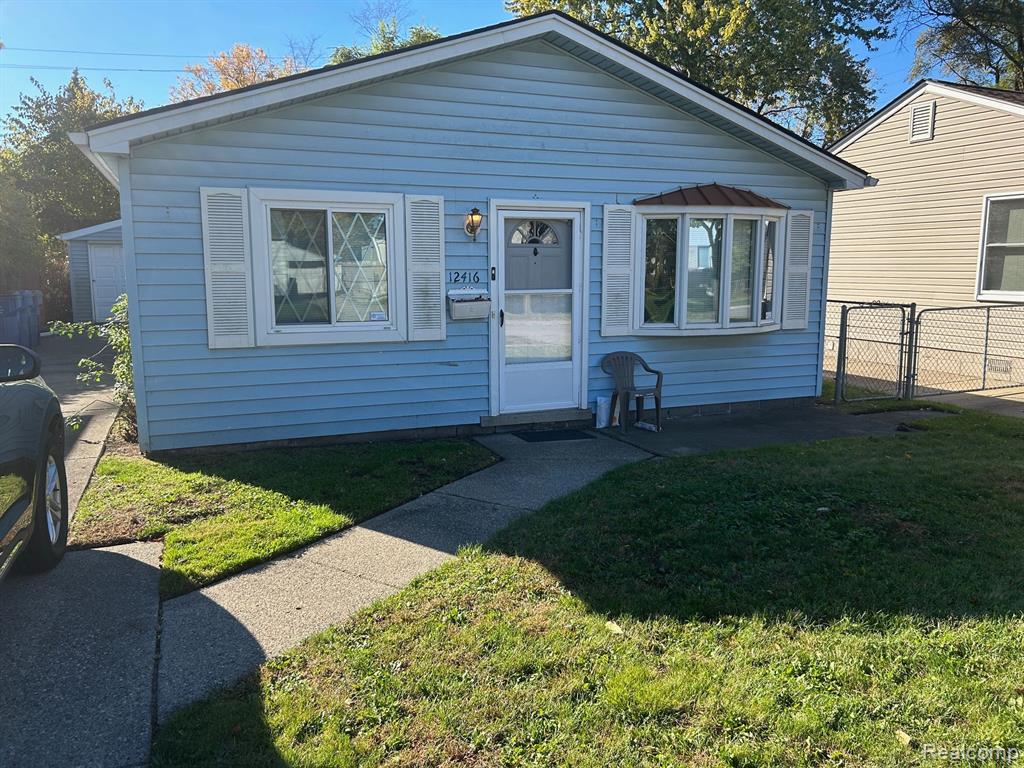 314 W Muir Avenue, Hazel Park, MI, 48030