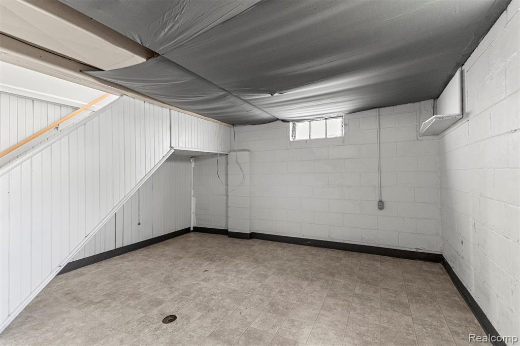 6553 Orchard Avenue, Dearborn, MI 48126 — Photo 25
