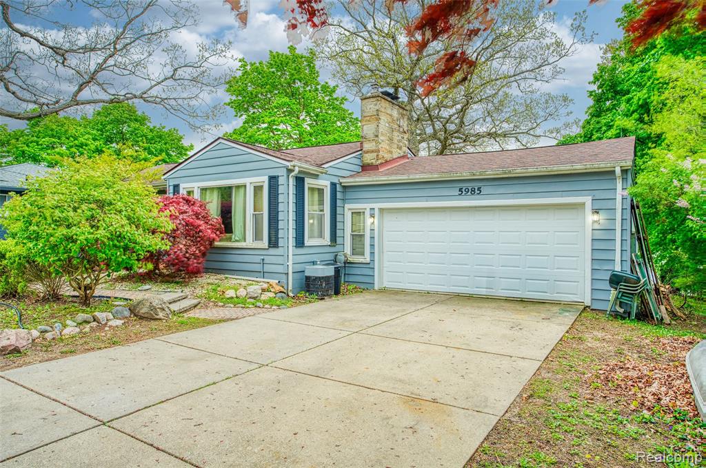 5985 Rowley Boulevard, Waterford, MI 48329 — Photo 23