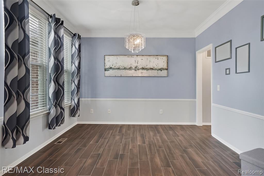 6323 Moonstone Dr, Grand Blanc, MI 48439 — Photo 13