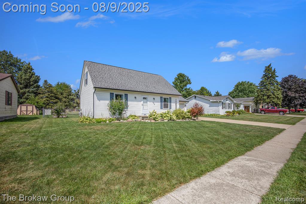 694 Metcalf Drive, Imlay City, MI 48444 — Photo 7
