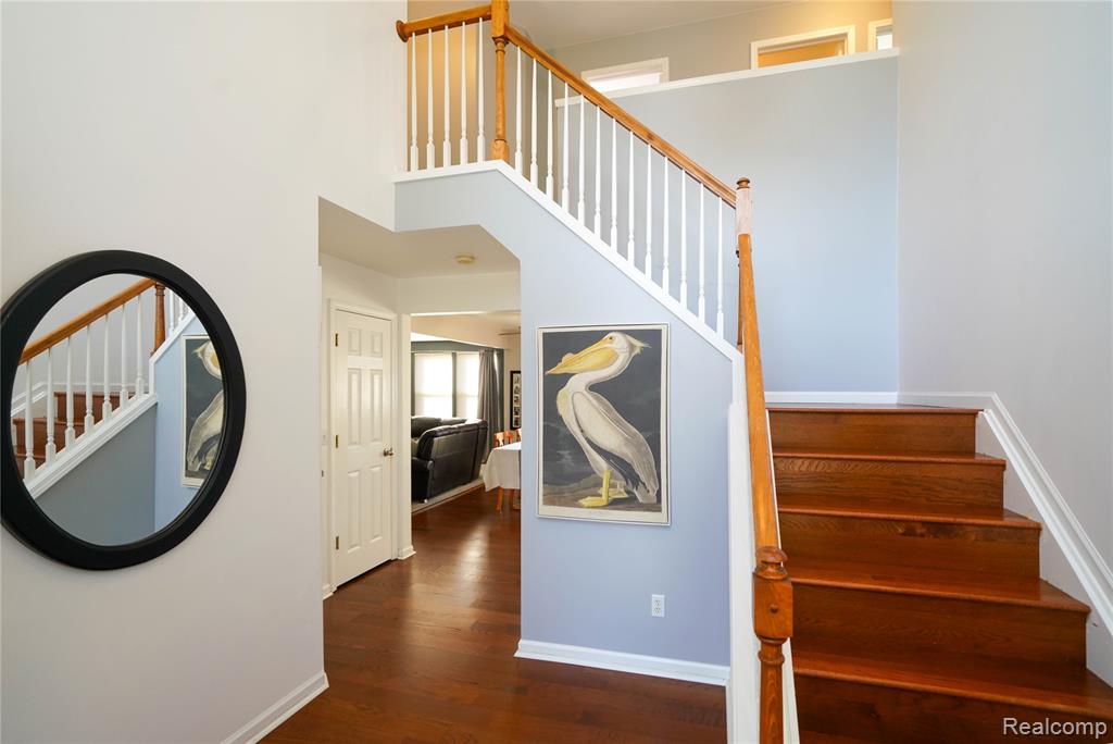 802 Castle Pine Court, Pontiac, MI 48340 — Photo 4