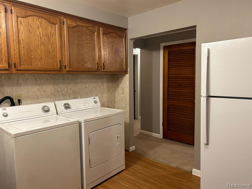 4471 CROISSANT Street, Dearborn Heights, MI 48125 — Photo 6
