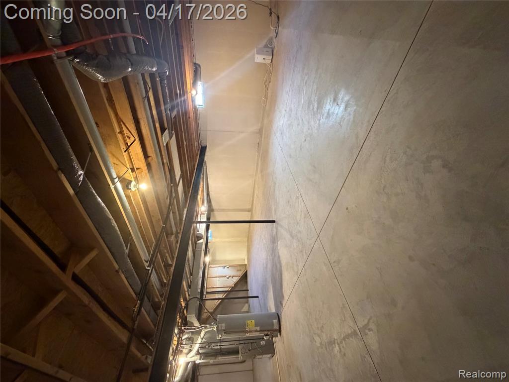 25499 Wyngate Court, Flat Rock, MI 48134 — Photo 27