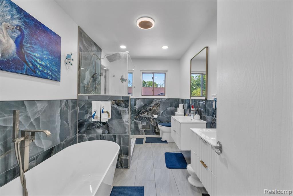 18823 Millar Road, Clinton Twp, MI 48036 — Photo 17