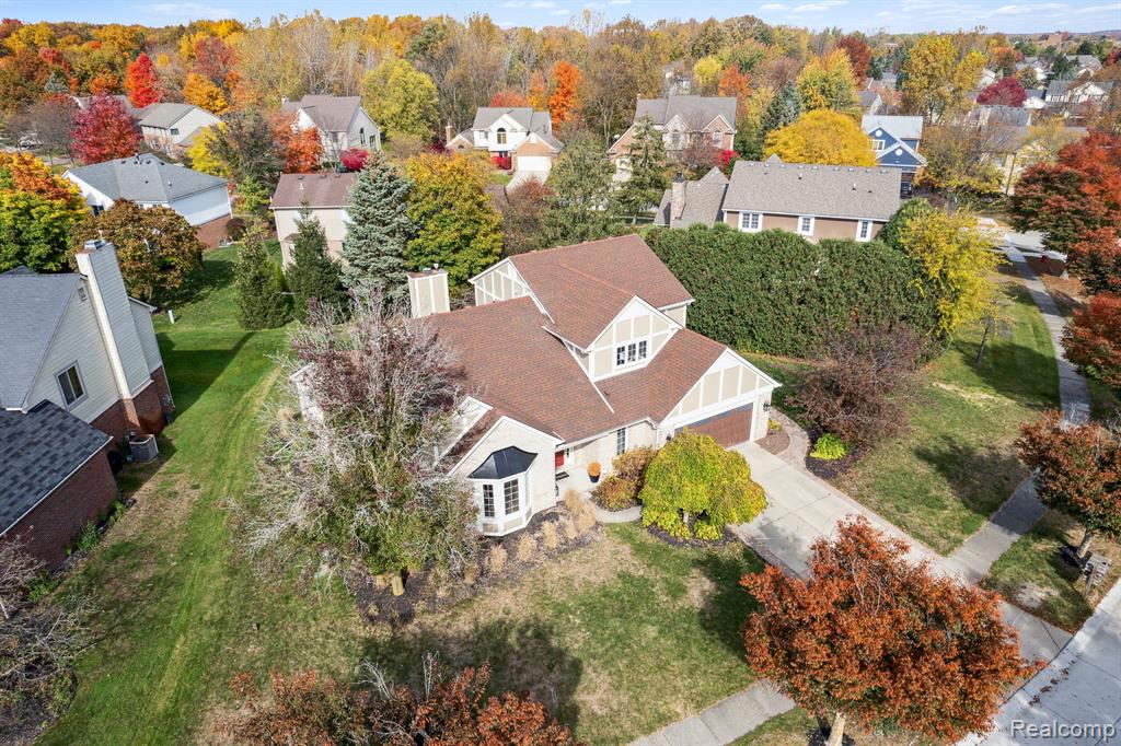45516 VIOLET Lane, Novi, MI — Photo 62
