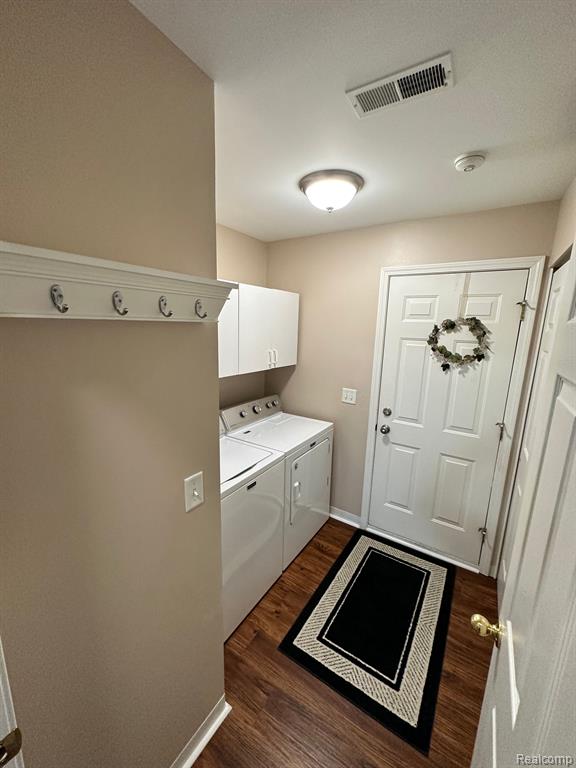 2354 PINECROFT Drive, Canton, MI 48188 — Photo 24
