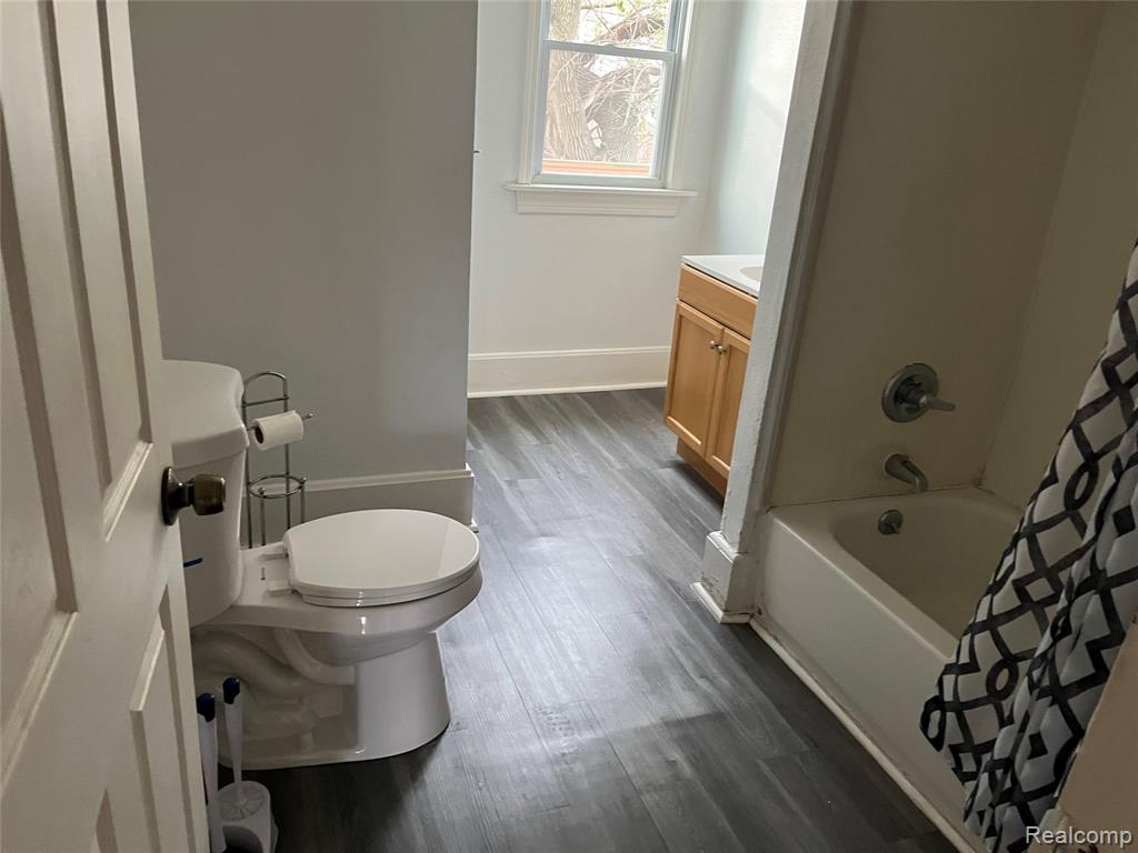 7592 Maxwell Avenue, Warren, MI 48091 — Photo 13