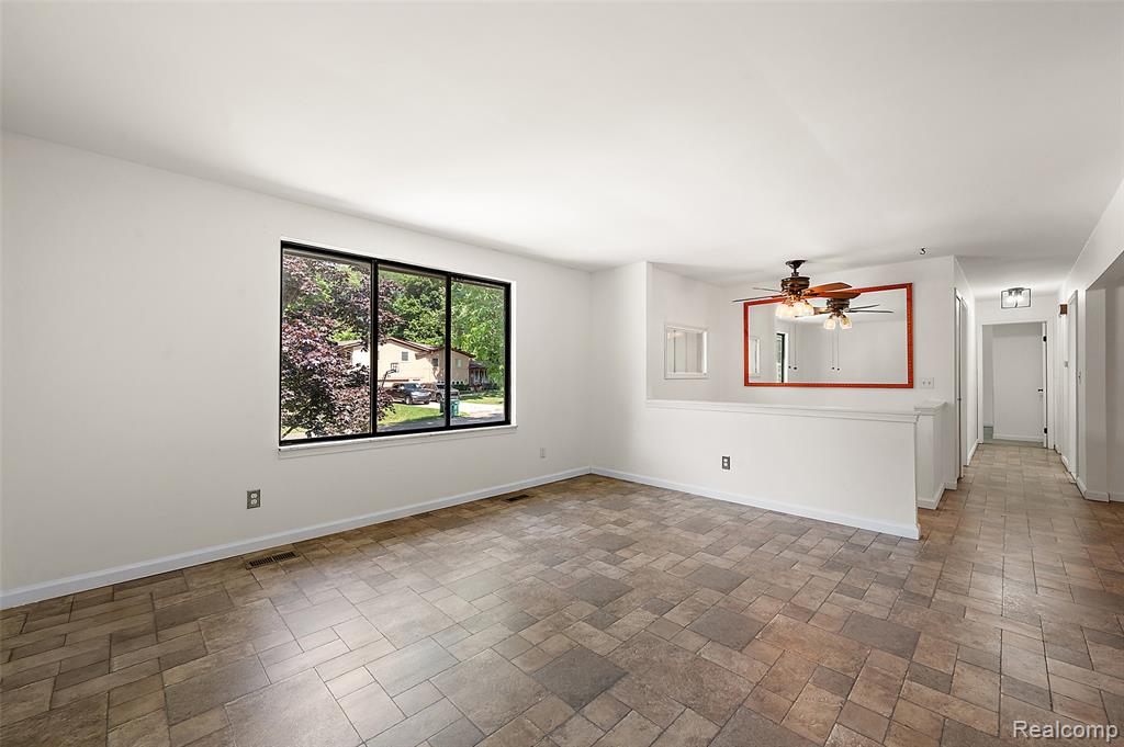 7427 Emerson, Washington, MI — Photo 20