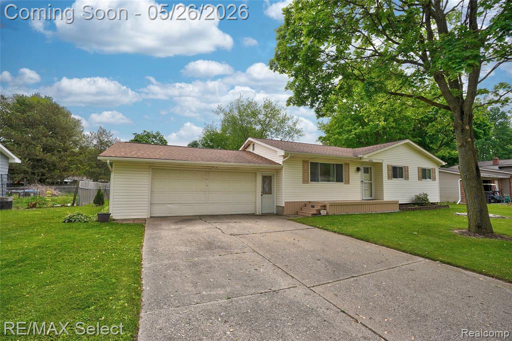 4353 Dixon Drive, Swartz Creek, MI 48473 — Photo 27