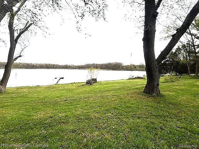 1625 HIGHLAND PARK Drive, Highland, MI 48356 — Photo 11
