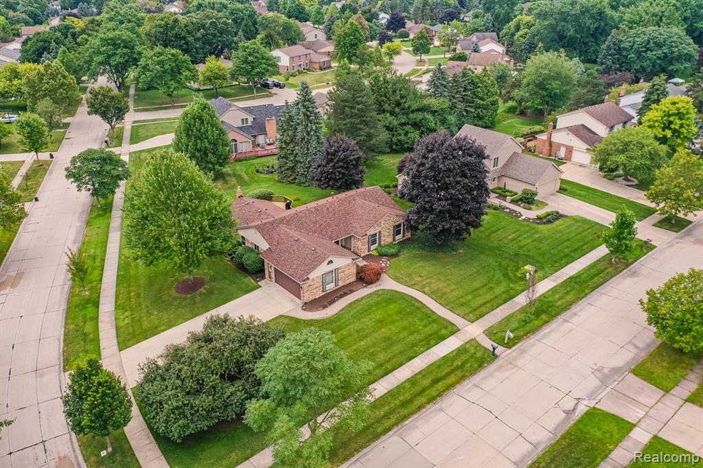 4614 Lehigh Drive, Troy, MI 48098 — Photo 2