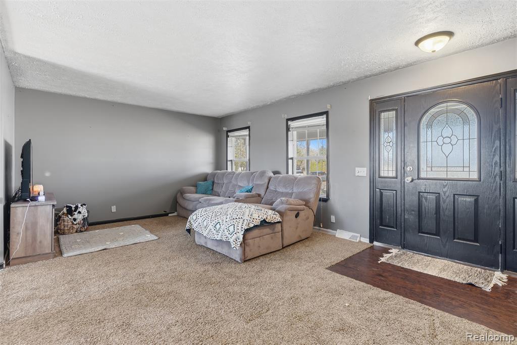 8753 Brewer Road, Millington, MI 48746 — Photo 5