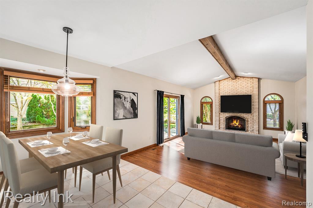44755 Huntingcross Drive, Novi, MI — Photo 3
