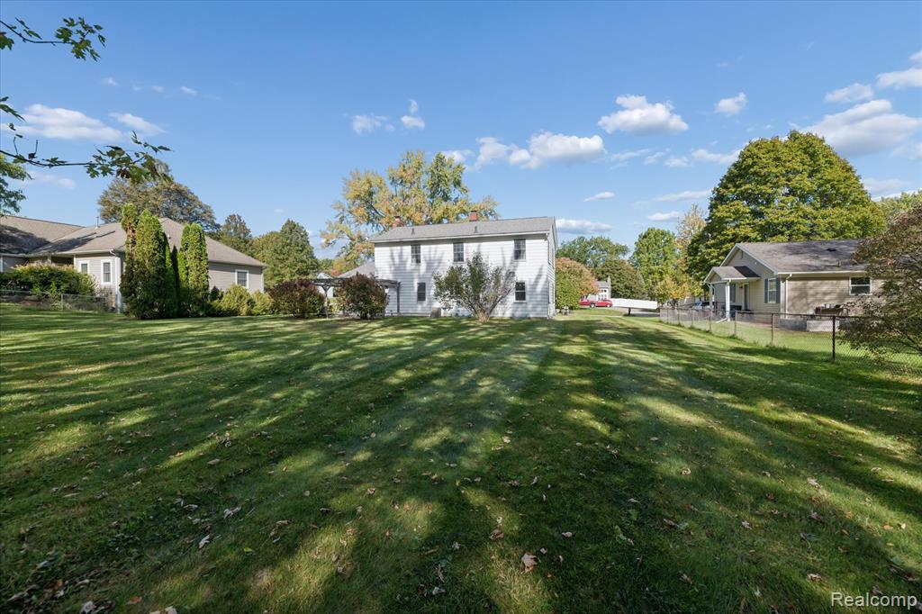 1283 Woodnoll Drive, Flint, MI 48507 — Photo 42