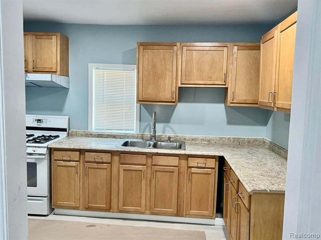 13826 Gallagher Street, Hamtramck, MI 48212 — Photo 7