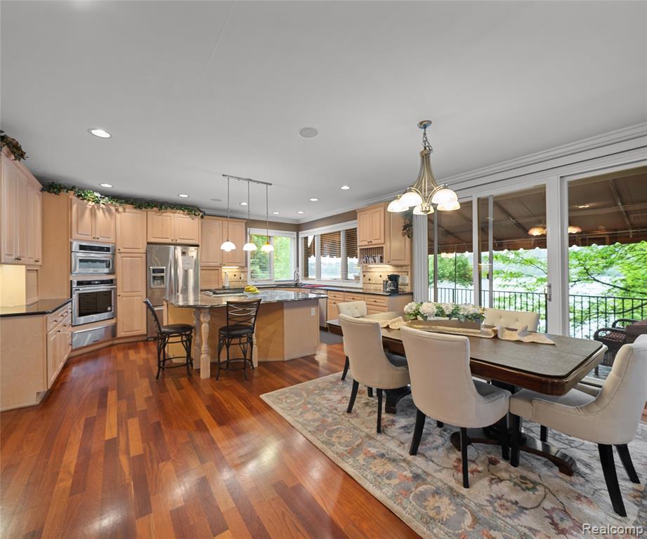 17747 PARKSHORE Drive, Northville, MI 48168 — Photo 31