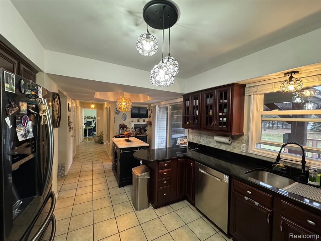 3899 CENTURY Court, Ypsilanti, MI 48197 — Photo 14