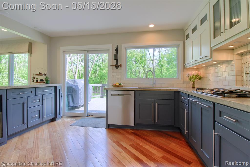 19727 Scenic Harbour Drive, Northville, MI 48167 — Photo 13