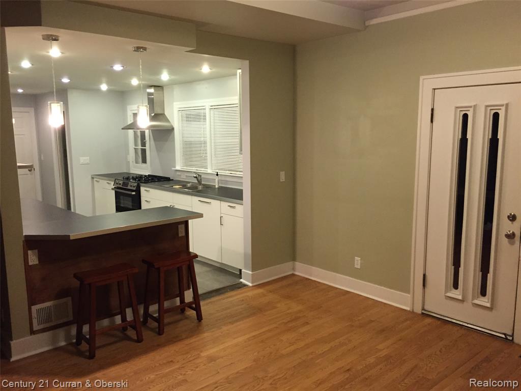 920 N Capitol Avenue, Lansing, MI 48906 — Photo 5