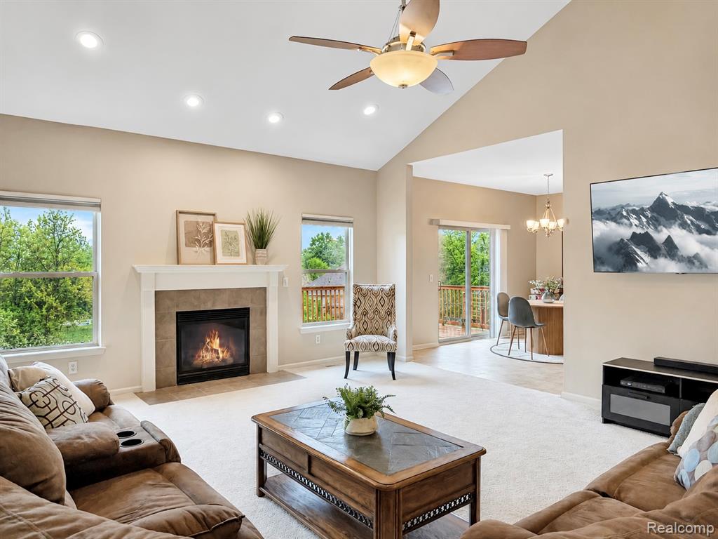 4438 Thornhill Drive, Auburn Hills, MI 48326 — Photo 9