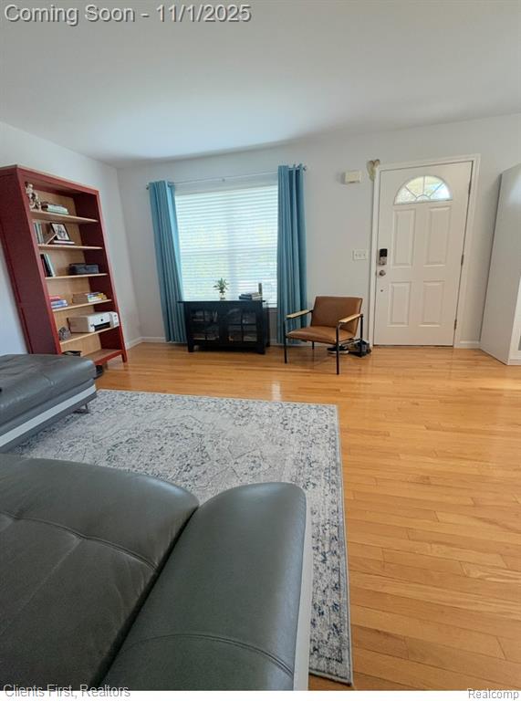 7244 Maplelawn Drive, Ypsilanti, MI 48197 — Photo 9