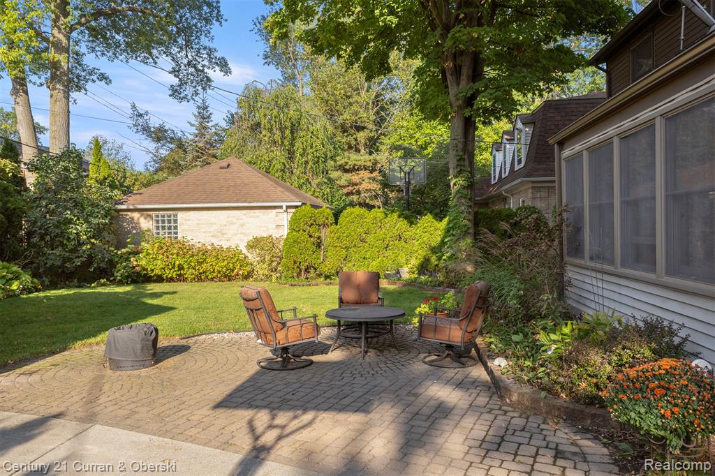 830 S Lafayette St Street, Dearborn, MI 48124 — Photo 38