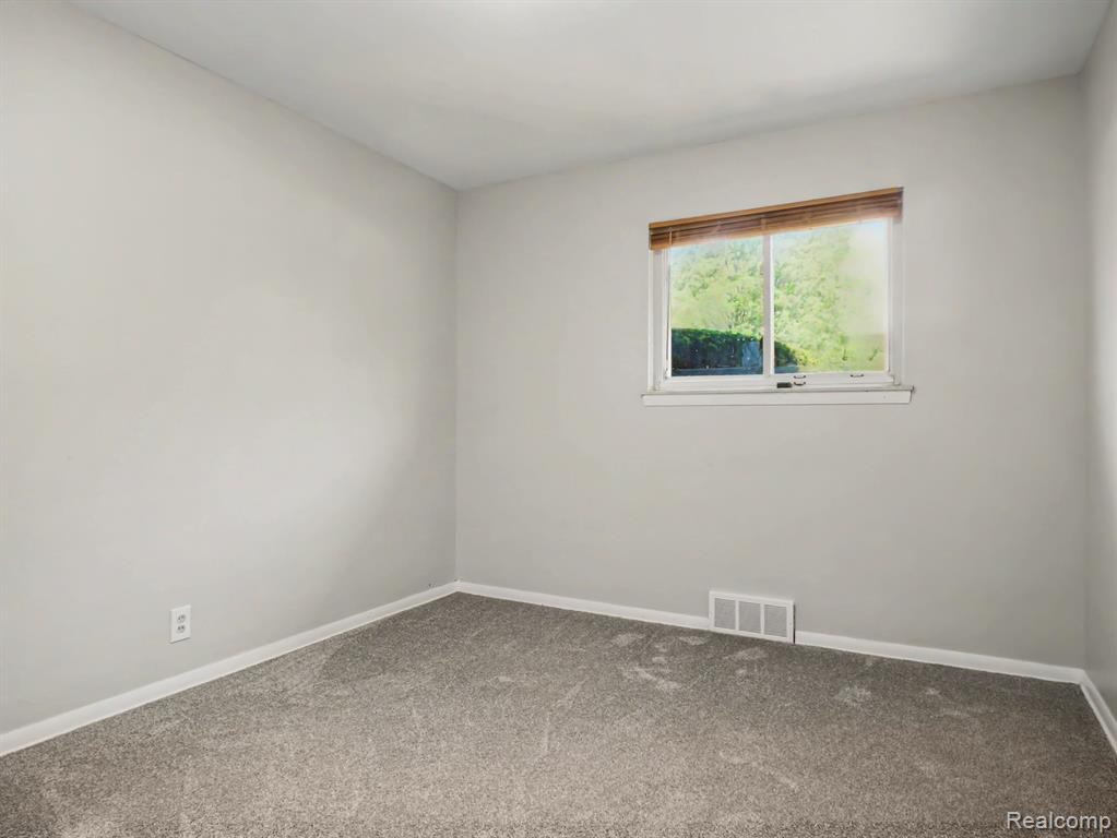 6075 Detroit Street, Mount Morris, MI 48458 — Photo 11