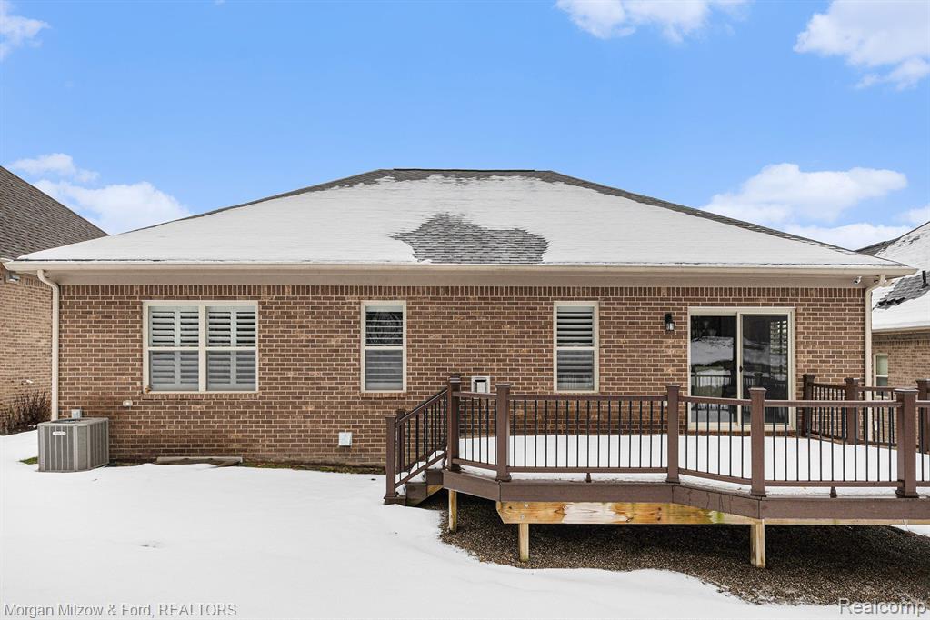 5516 Woodfall Road, Clarkston, MI 48348 — Photo 24