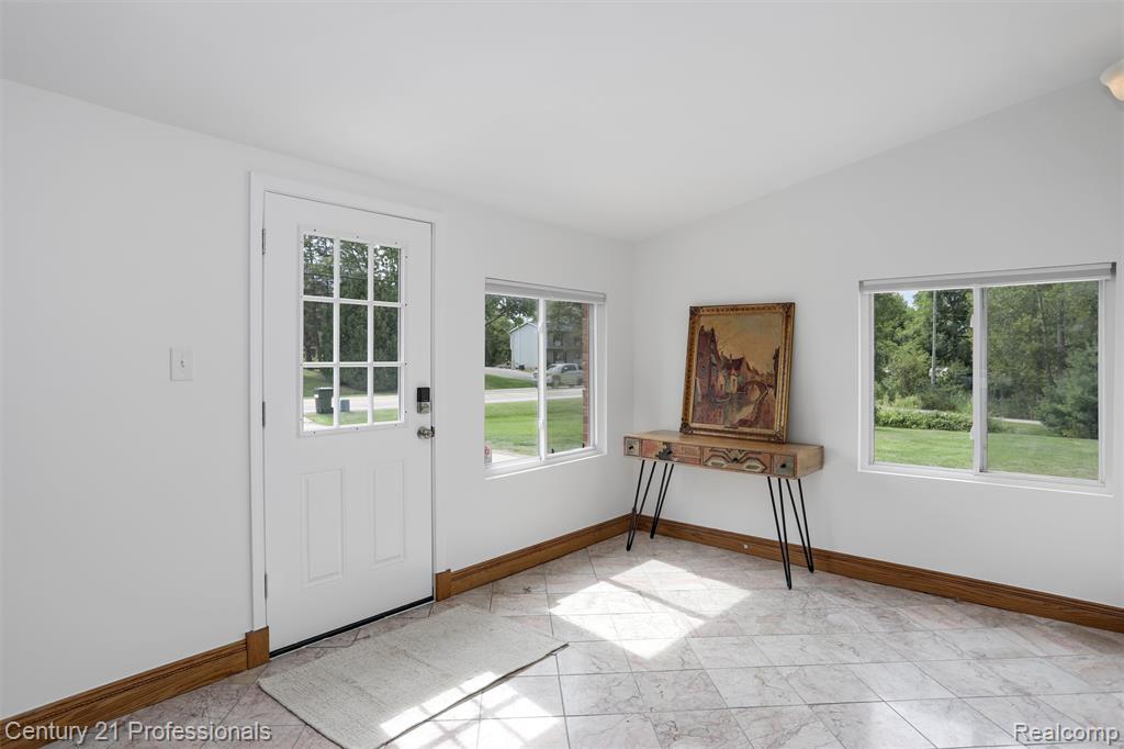 11300 Andersonville Road, Davisburg, MI 48350 — Photo 15