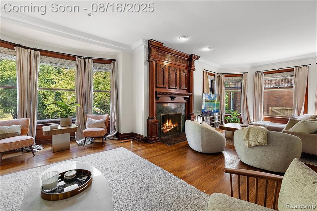 1059 Seminole Street, Detroit, MI 48214 — Photo 14